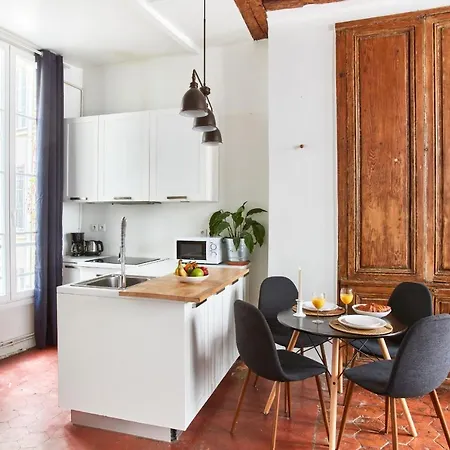 - Quartier Montorgueil Apartment *