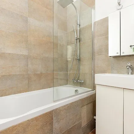 - Quartier Montorgueil Apartment *